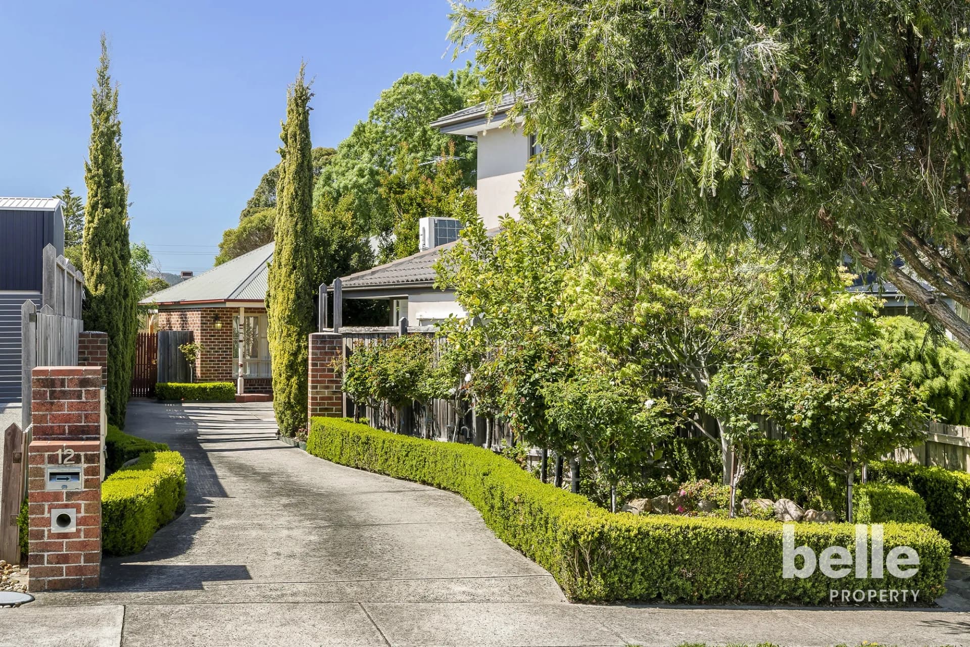 12 Coromandel Crescent South, Knoxfield - Thumbnail 2
