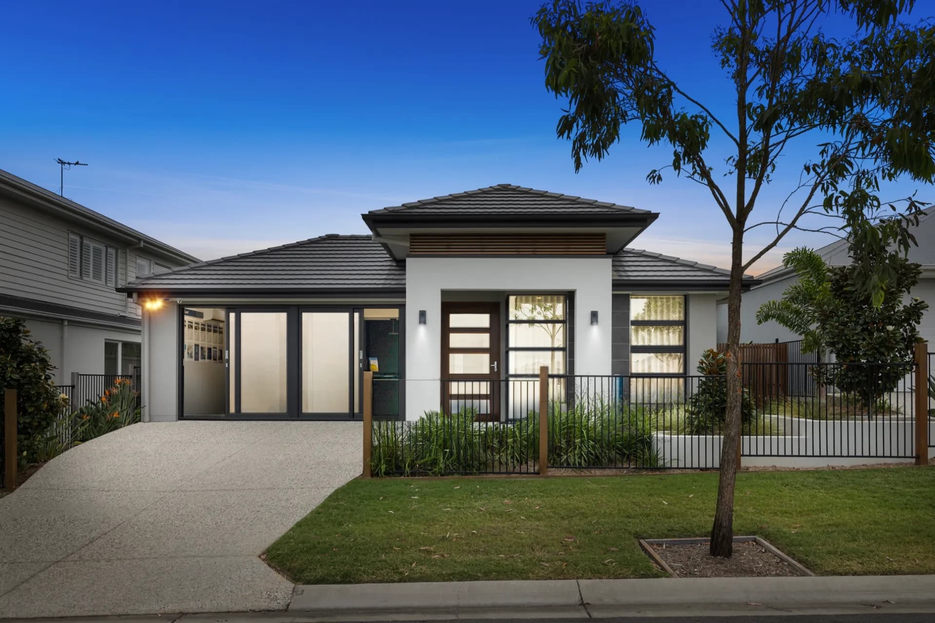 29 Tuscan Circuit, Greenbank., Greenbank - Image 1