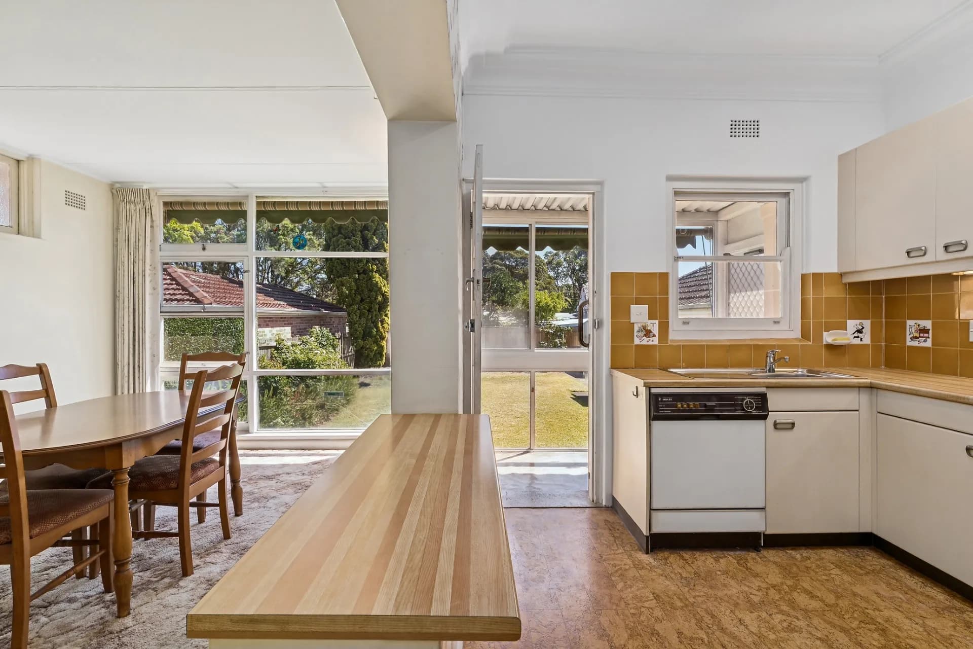 16 Marx Avenue, Beverley Park - Thumbnail 8