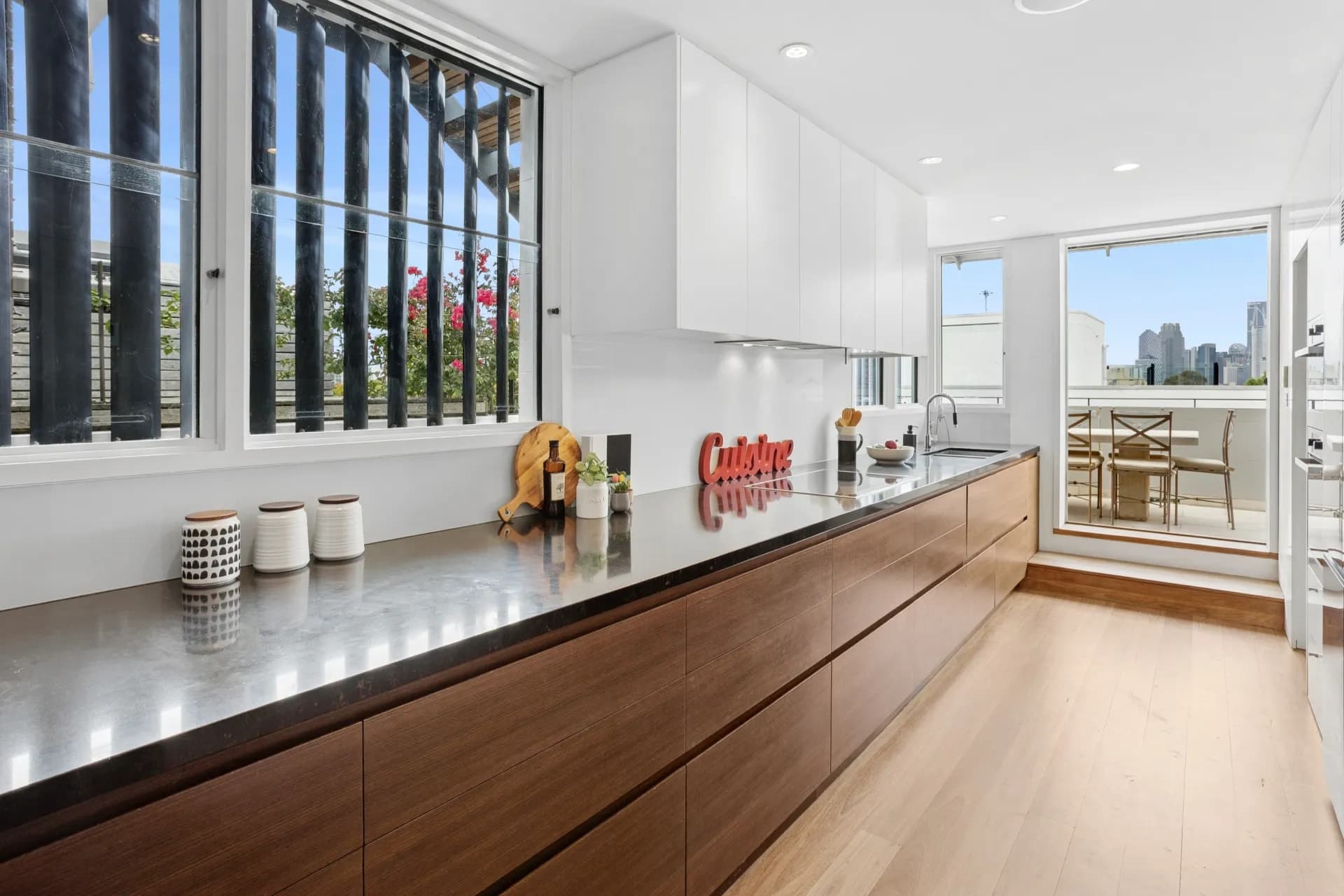 55 Victoria Street, McMahons Point - Thumbnail 7