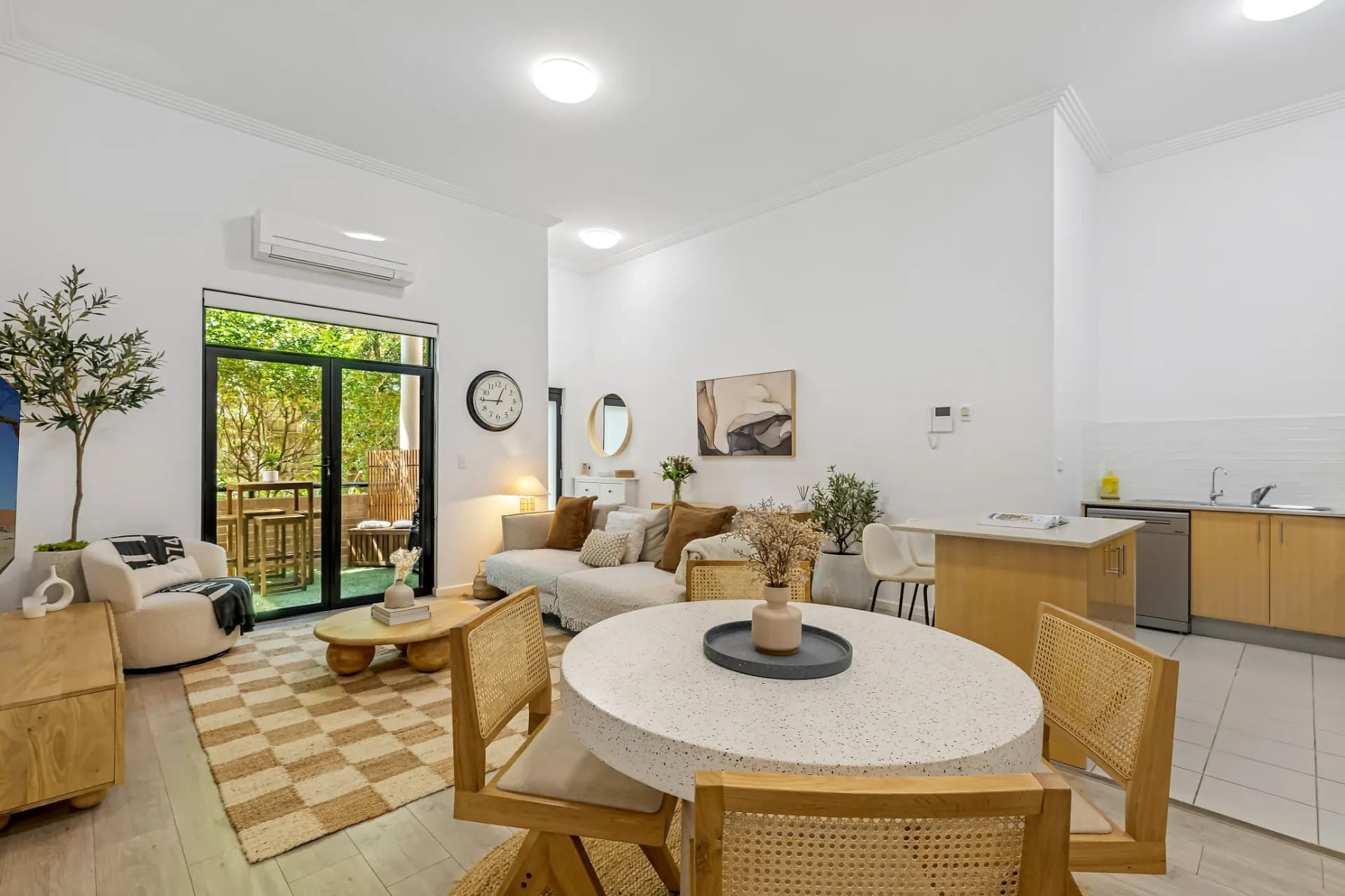3/20-22 Rutland Street, Allawah - Thumbnail 2