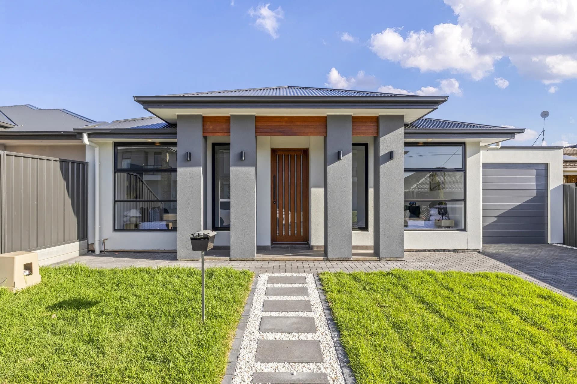 4/2 Hancock Avenue, Campbelltown - Image 1