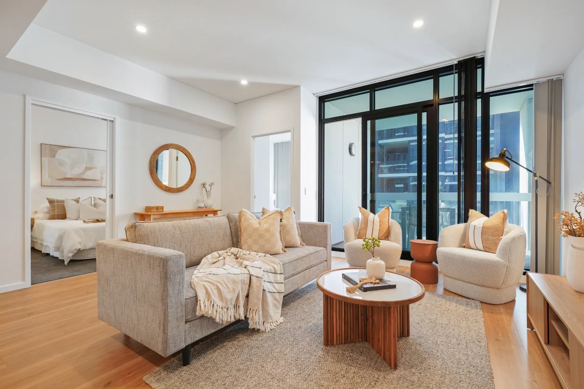 1508/180 Franklin Street, Adelaide - Thumbnail 2