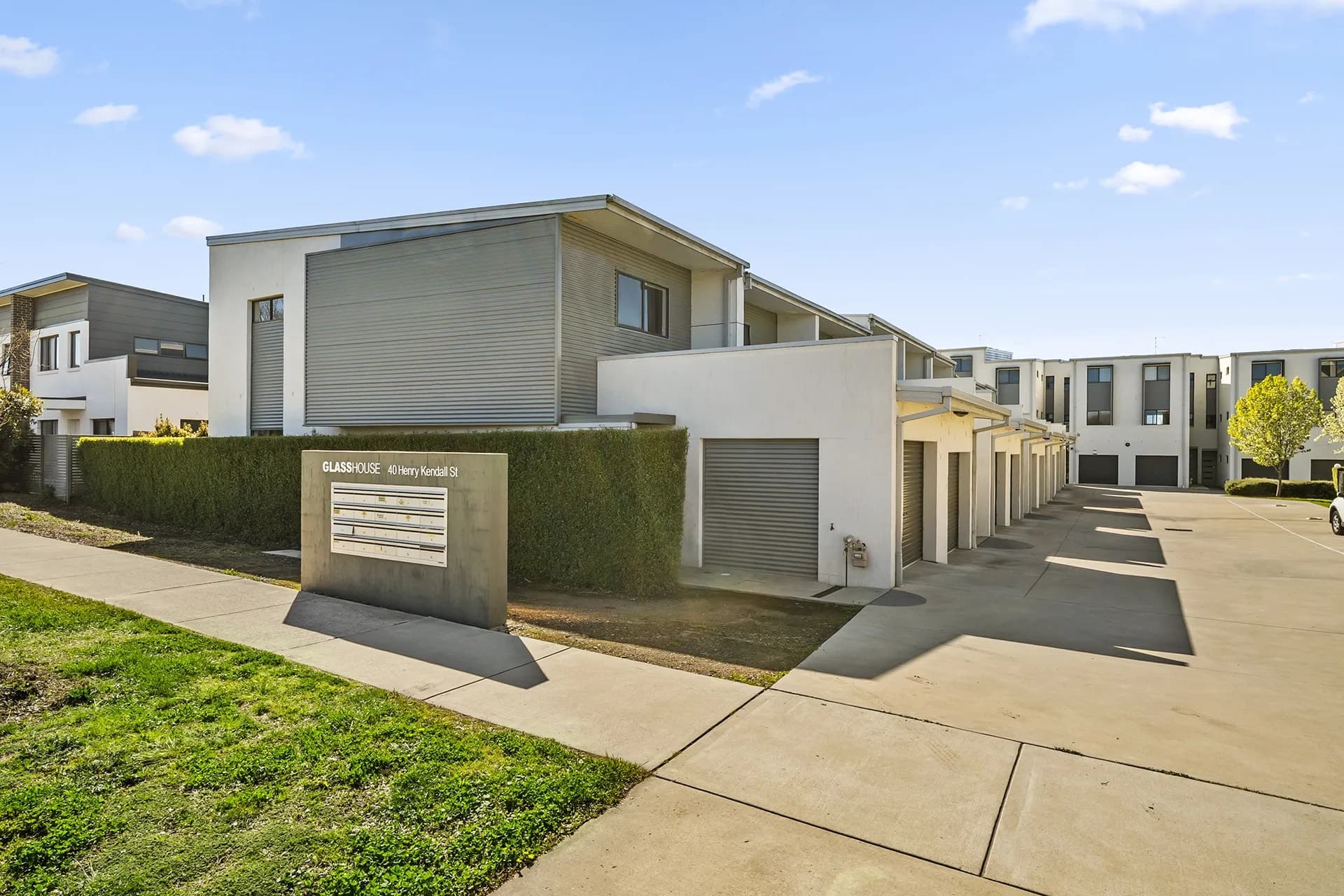 42/40 Henry Kendall Street, Franklin., Franklin - Image 1