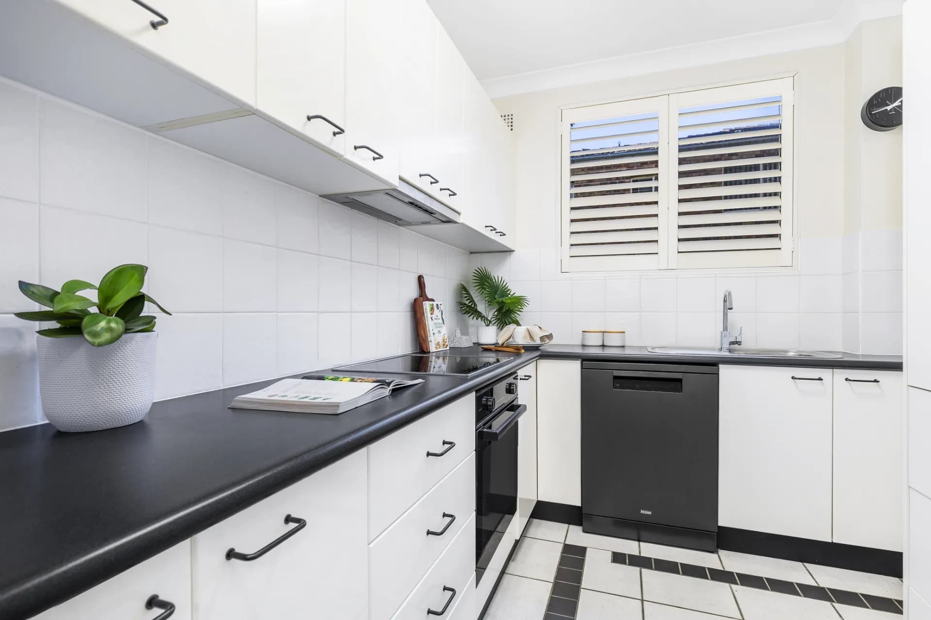 10/1 Ralston Street, Lane Cove., Lane Cove - Thumbnail 2