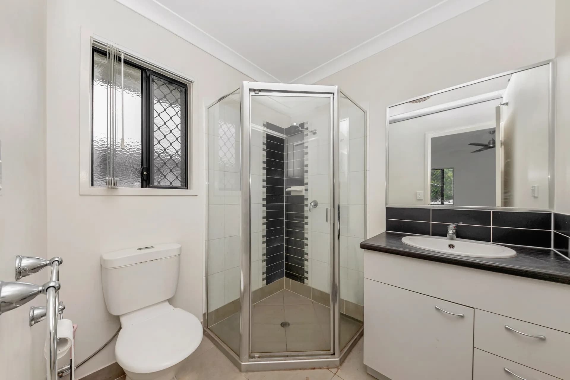 31 Summergold Street, Mount Low, QLD, Mount Low - Thumbnail 4