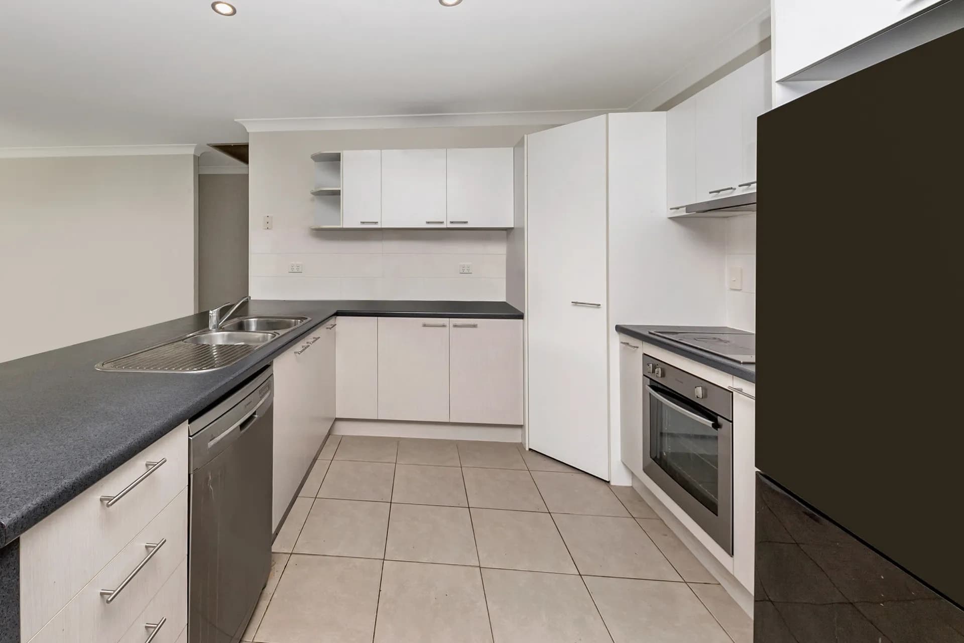 31 Summergold Street, Mount Low, QLD, Mount Low - Thumbnail 5