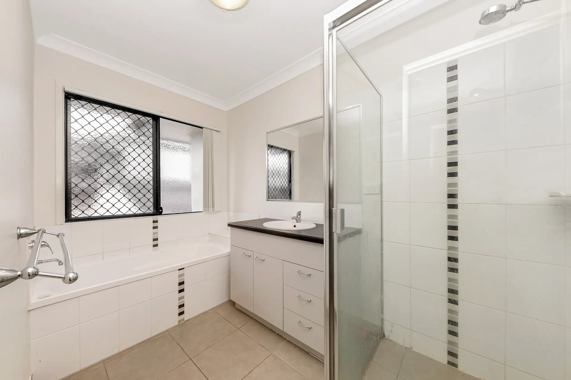 31 Summergold Street, Mount Low, QLD, Mount Low - Thumbnail 6