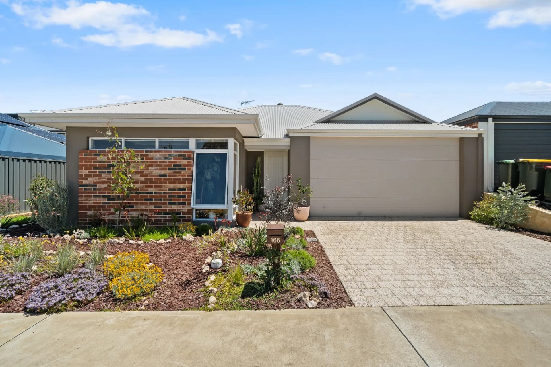 166 Hillsborough Avenue, Baldivis., Baldivis - Thumbnail 2