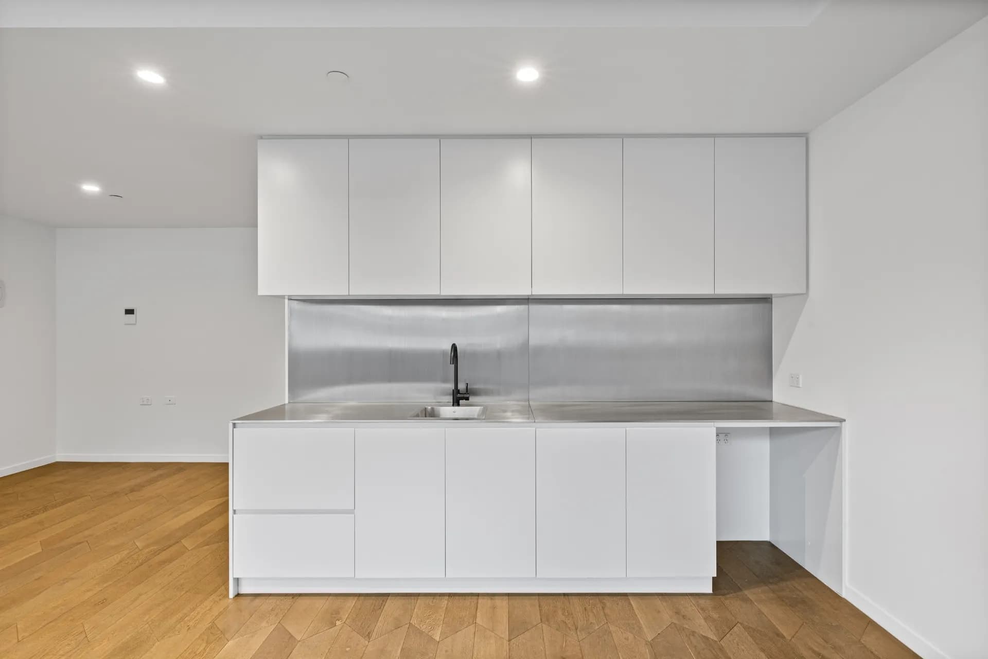214  Dudley Street, West Melbourne., West Melbourne - Thumbnail 7