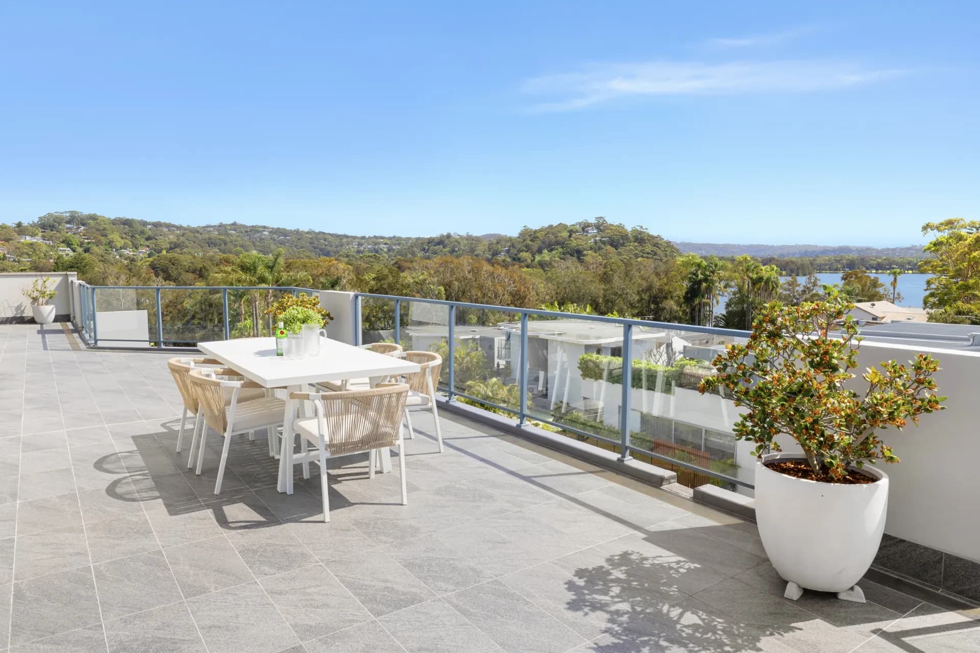 501/20 Wellington Street, Narrabeen., Narrabeen - Thumbnail 2