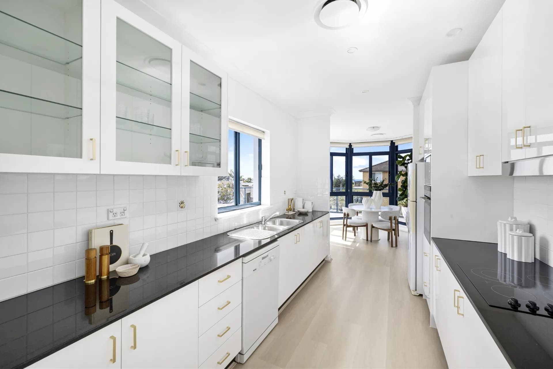 501/20 Wellington Street, Narrabeen., Narrabeen - Thumbnail 8