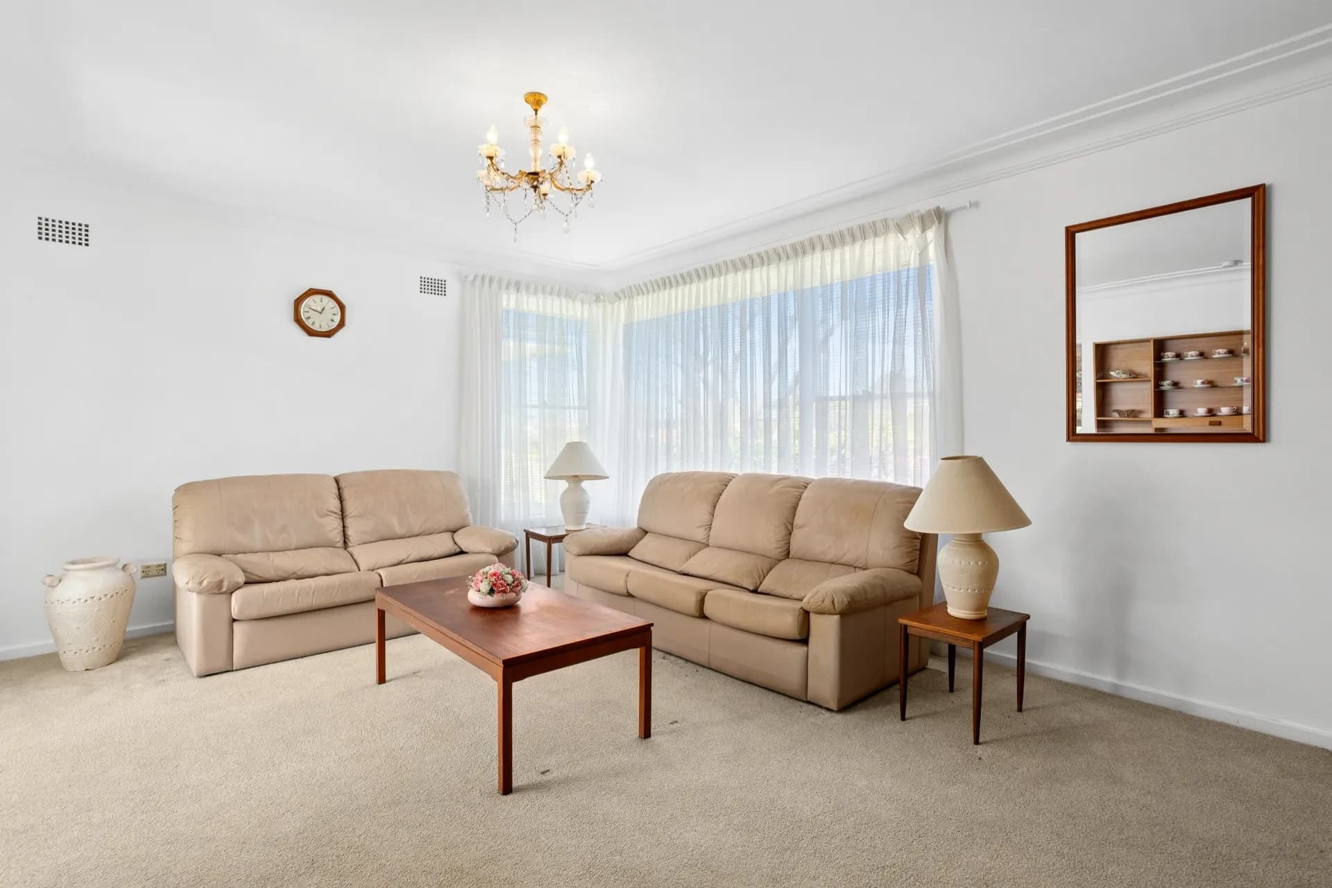 28 Lee Road, Beacon Hill - Thumbnail 2