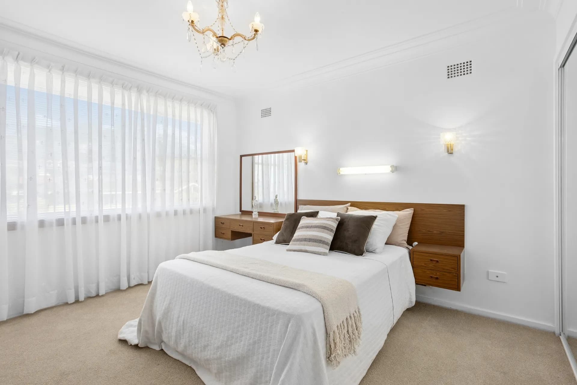 28 Lee Road, Beacon Hill - Thumbnail 7