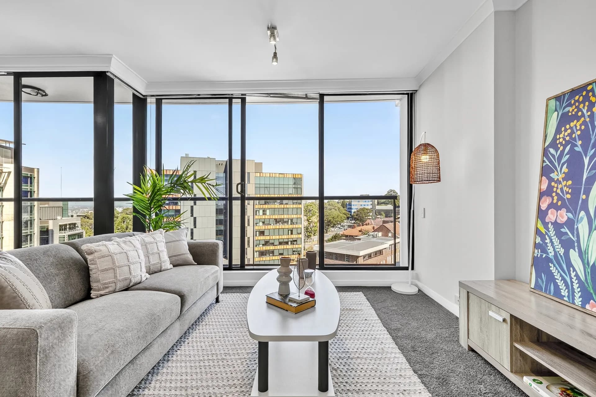 910/3 Herbert Street, St Leonards., St Leonards - Thumbnail 2