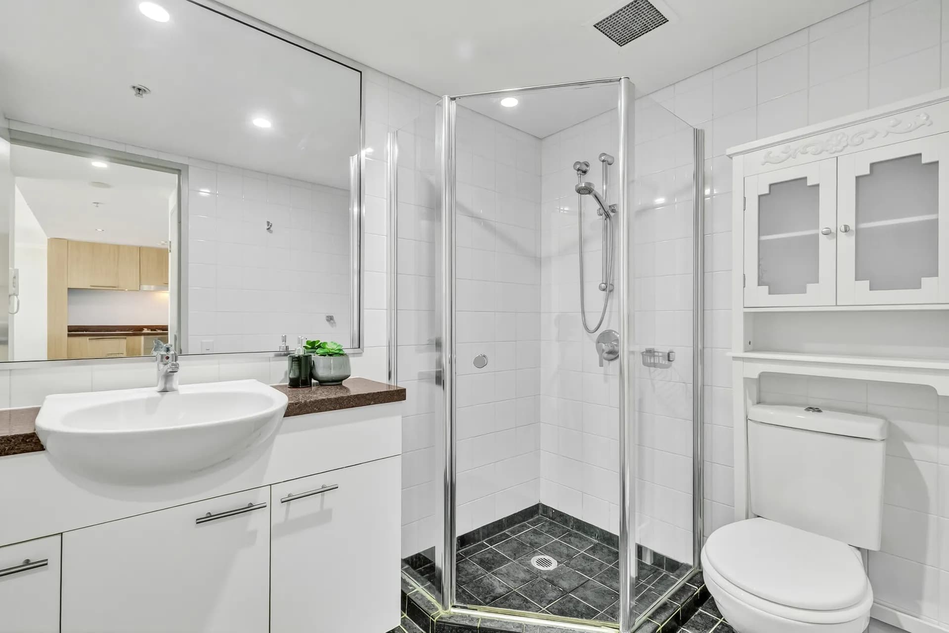 910/3 Herbert Street, St Leonards., St Leonards - Thumbnail 8