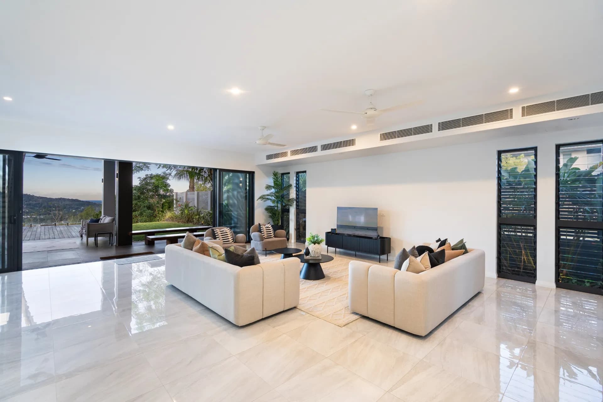 32 The Peak Road, Brinsmead - Thumbnail 7
