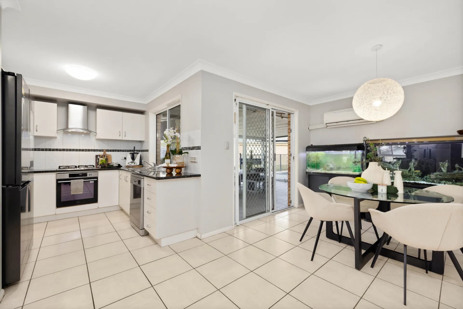 11 Newstead Court, Redbank Plains - Thumbnail 4