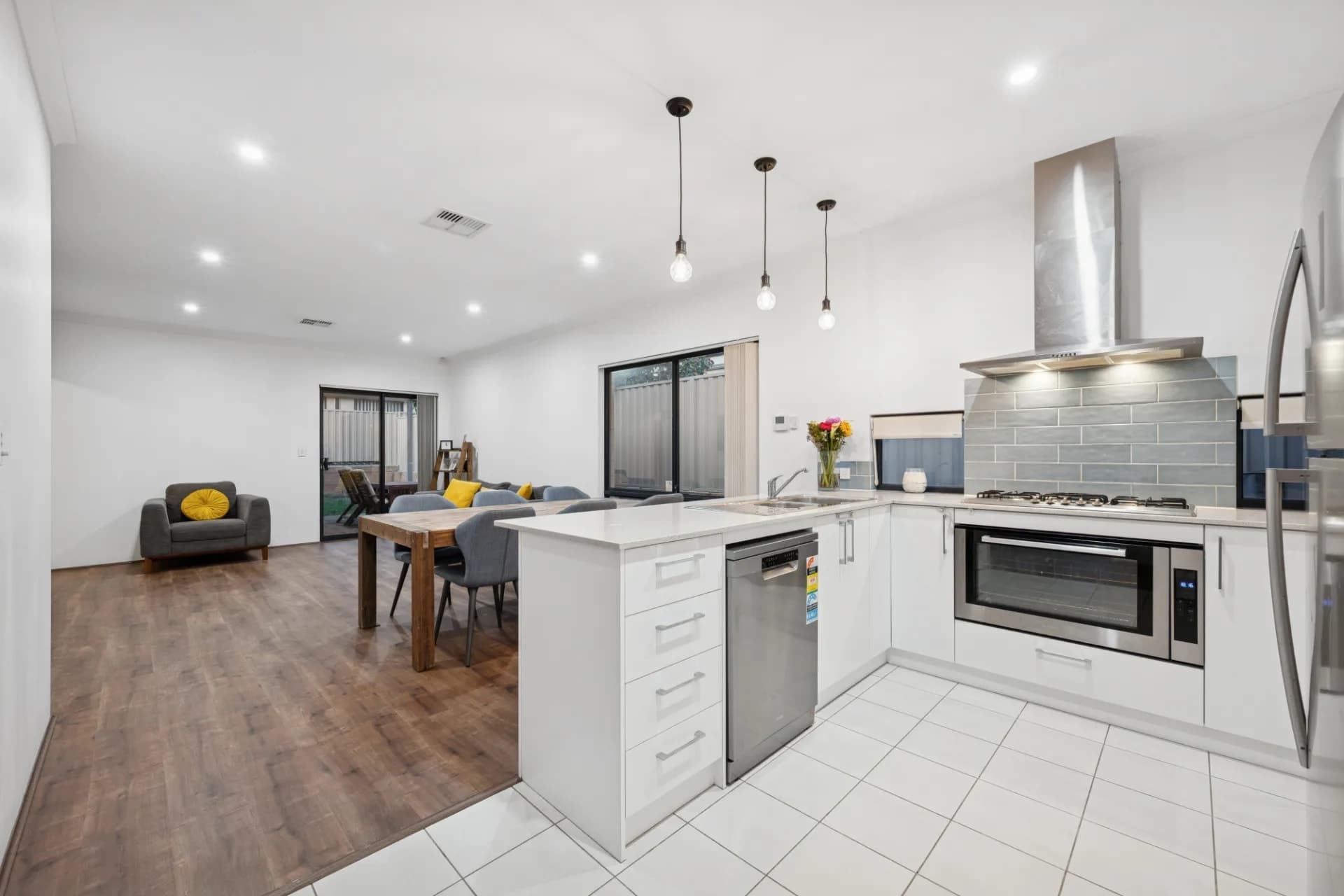17 Pistacia Road, Forrestfield., Forrestfield - Thumbnail 6
