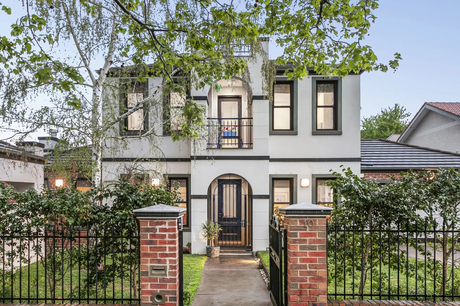 1/10 Dene Avenue, Malvern East - Image 1