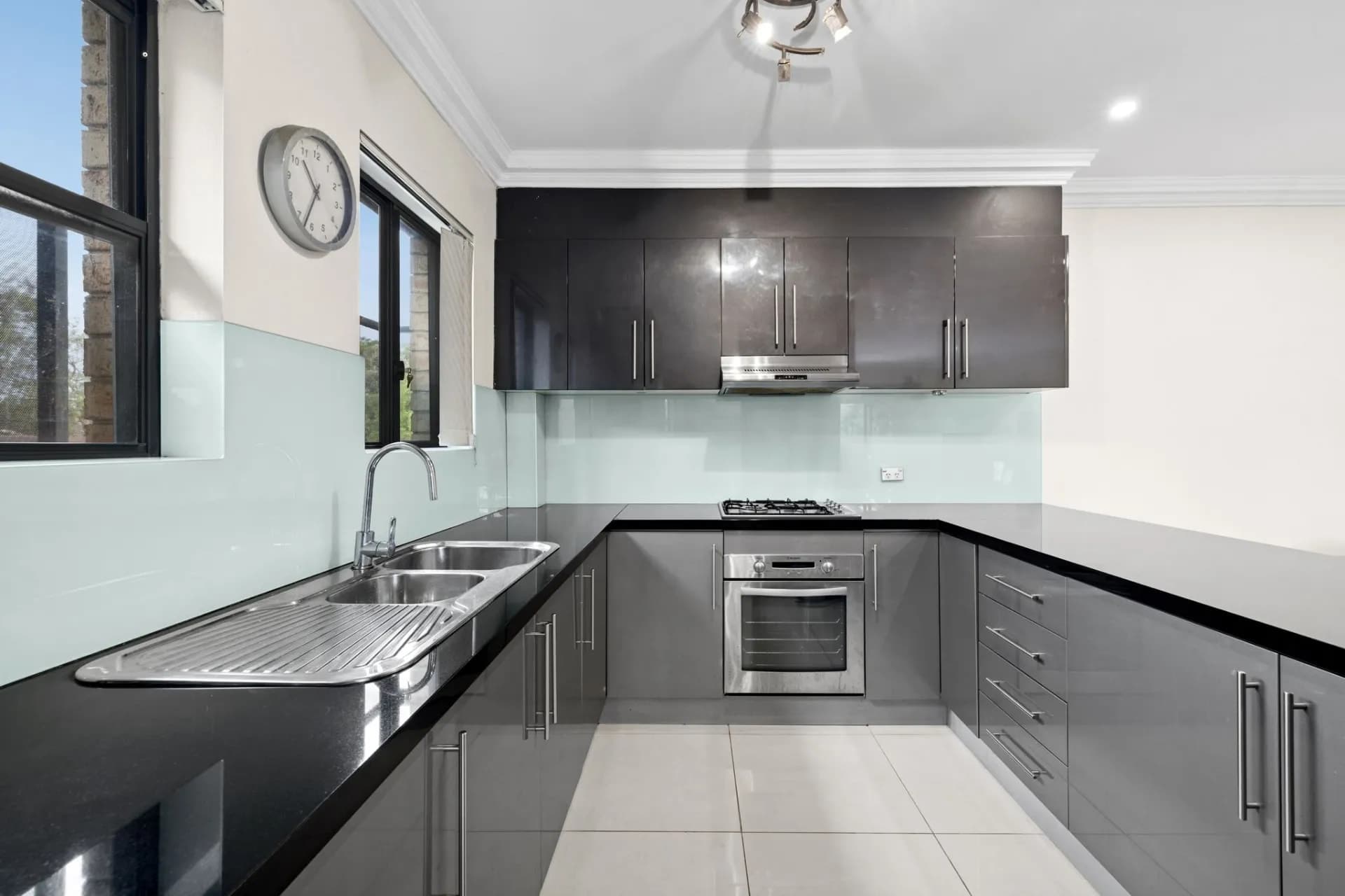 9/182-184 Greenacre Road, Bankstown, NSW, Bankstown - Image 1