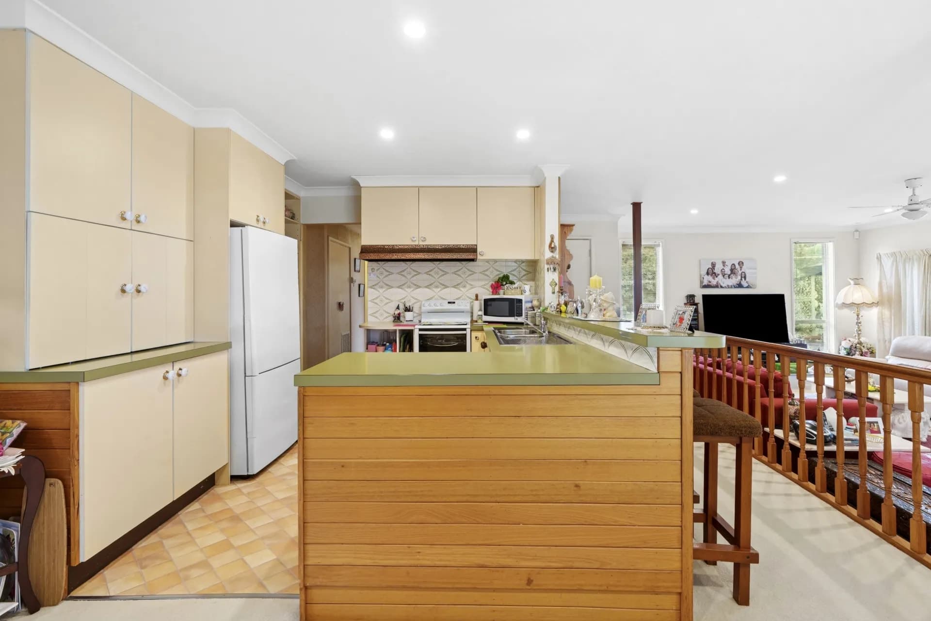 15 Ainsworth Street, Mawson., Mawson - Thumbnail 5