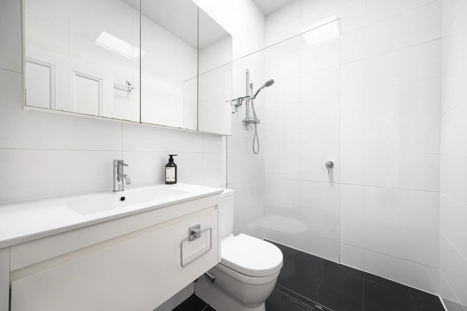 17 Henry Street, Randwick., Randwick - Thumbnail 5