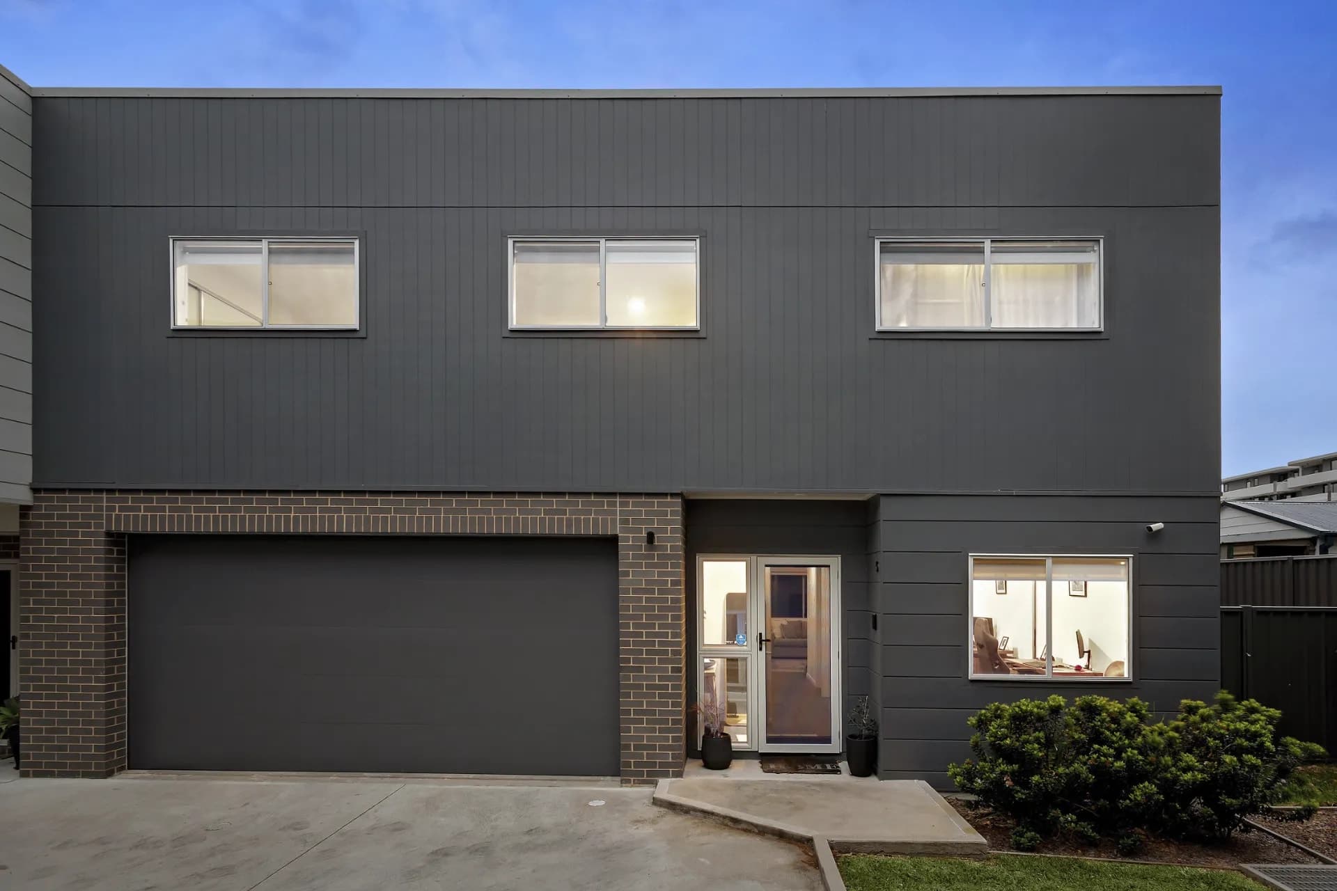 5/106 Gosford Road, Adamstown - Image 1