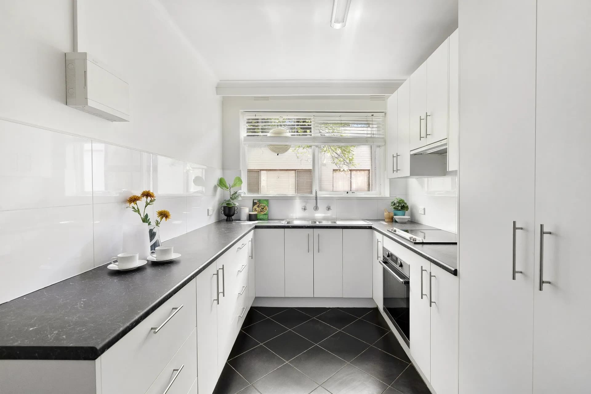 6/62 Edgar Street North, Glen Iris - Thumbnail 6