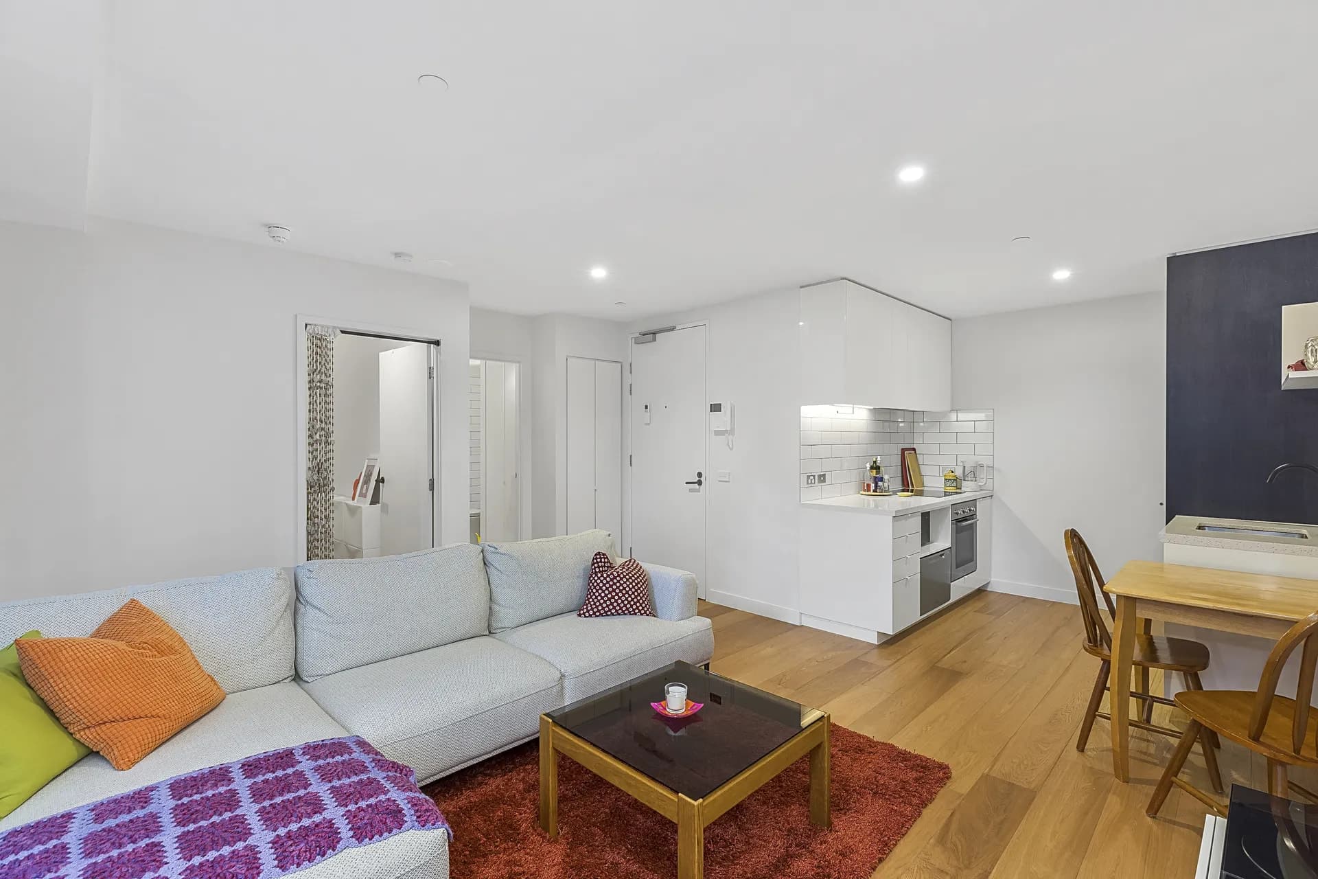 501/83 Flemington Road, North Melbourne., North Melbourne - Thumbnail 2