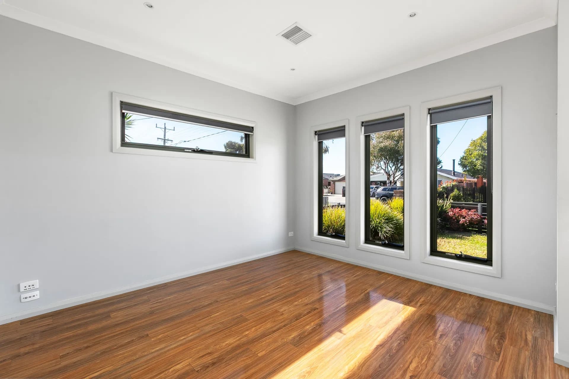 1/210 Merton Street, Altona Meadows - Thumbnail 2