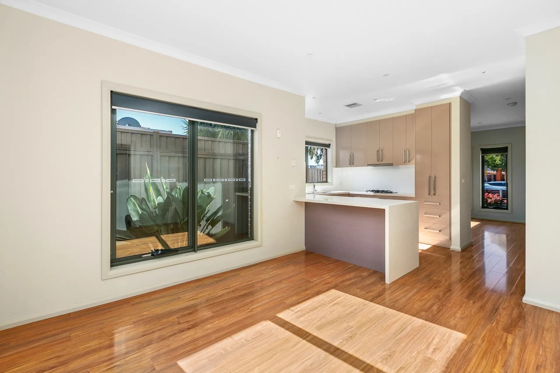 1/210 Merton Street, Altona Meadows - Thumbnail 4