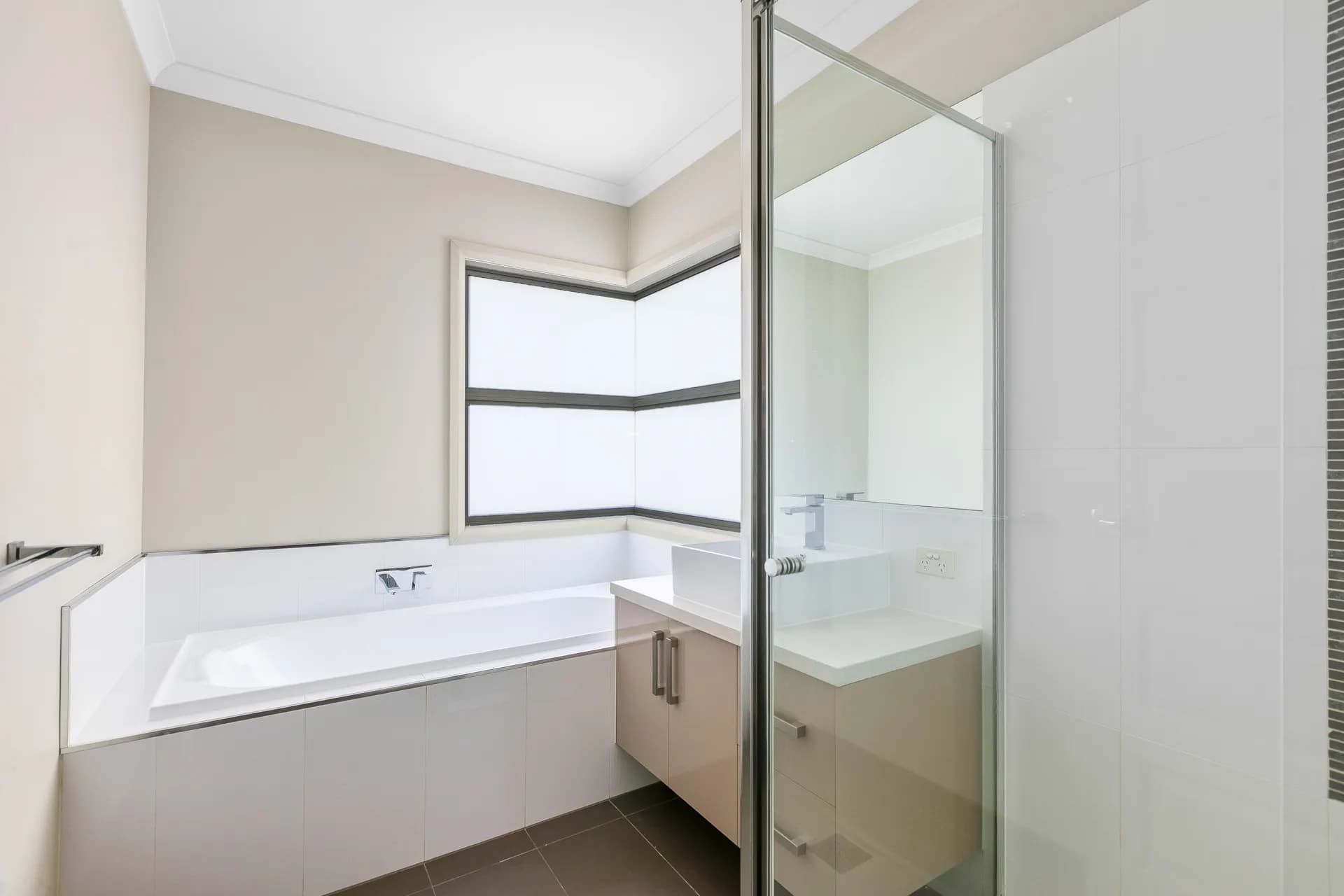1/210 Merton Street, Altona Meadows - Thumbnail 7