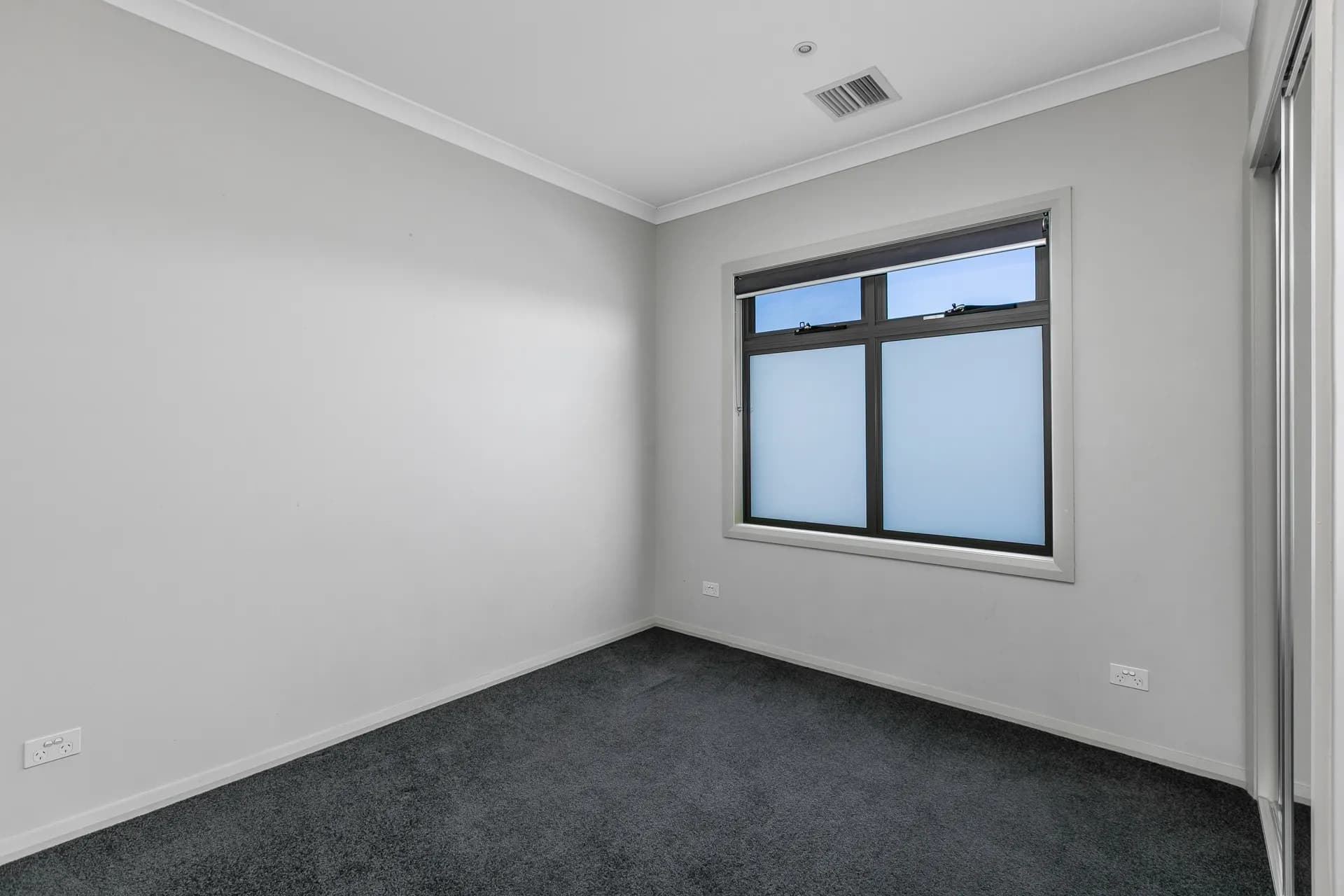 1/210 Merton Street, Altona Meadows - Thumbnail 8