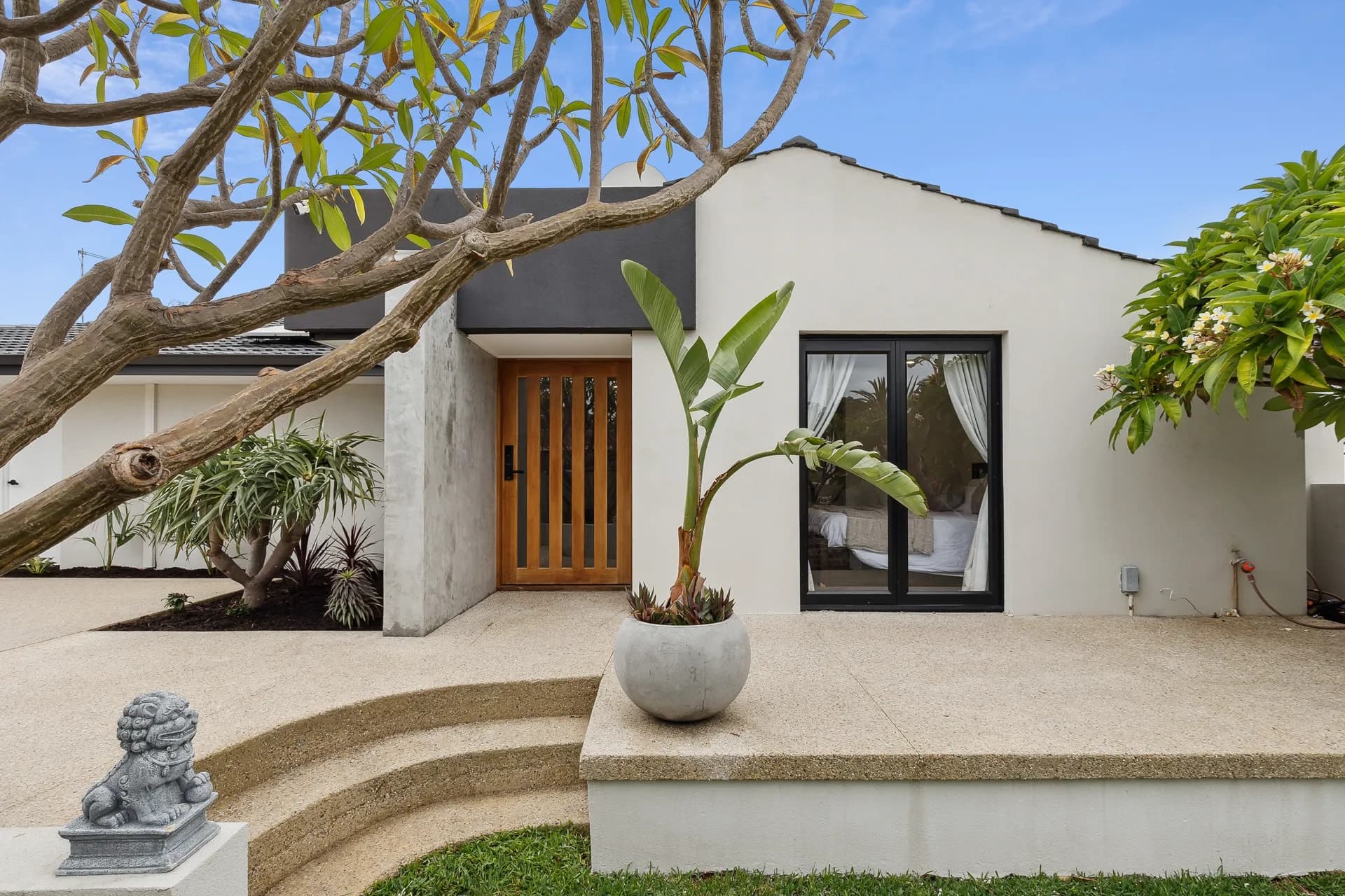 24 Kingsley Drive, Kingsley - Image 1