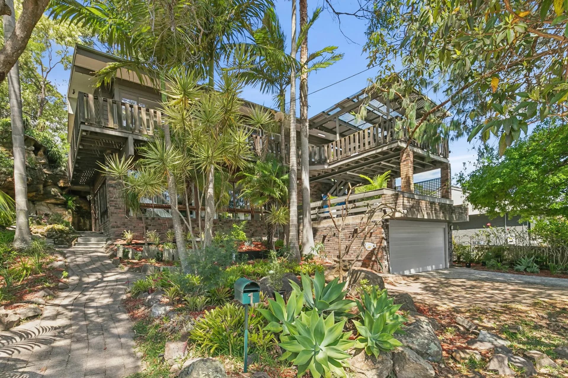 1 Greystones Road, Killarney Heights - Image 1