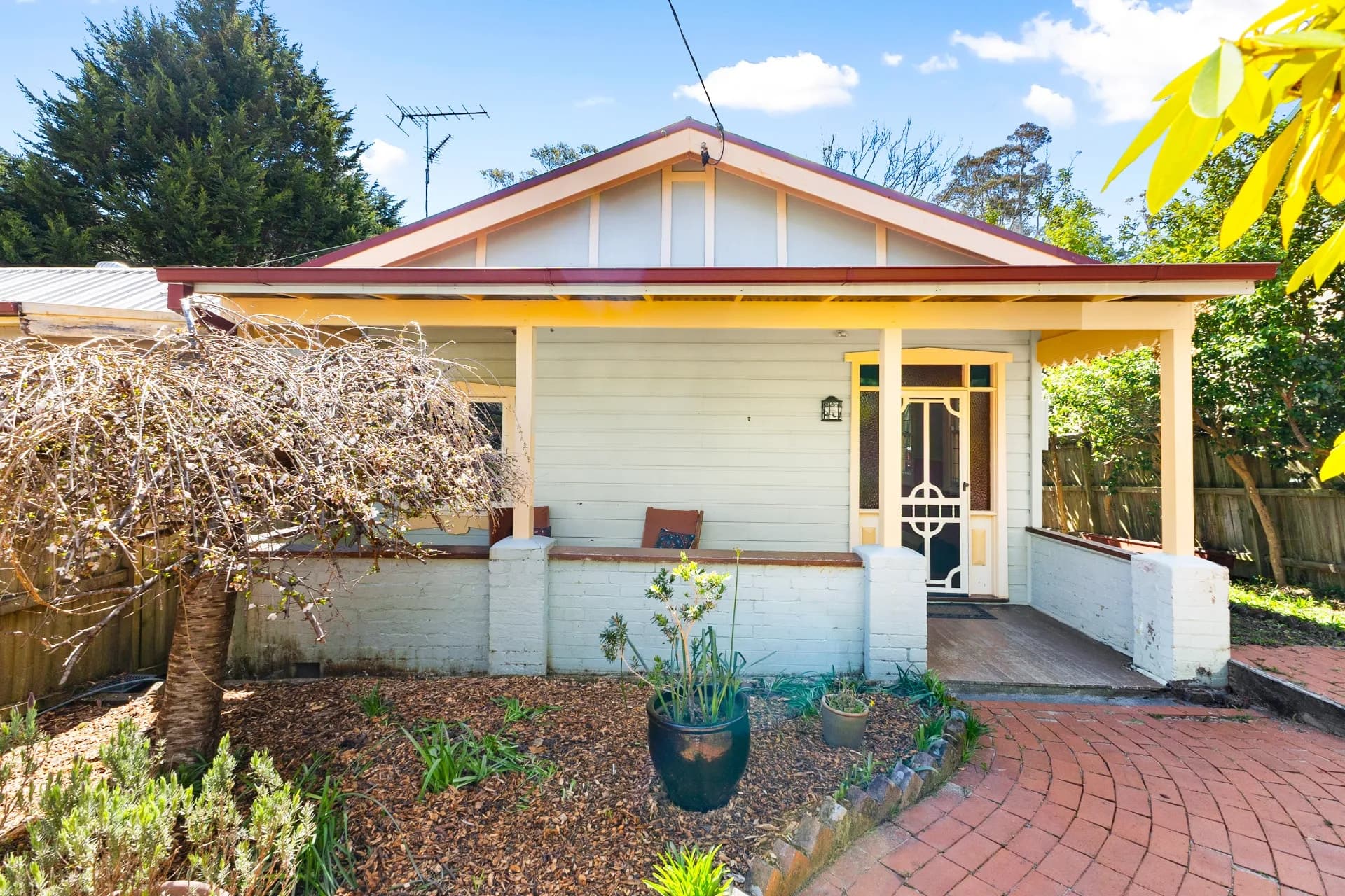 7 Hindman Street, Katoomba., Katoomba - Thumbnail 2