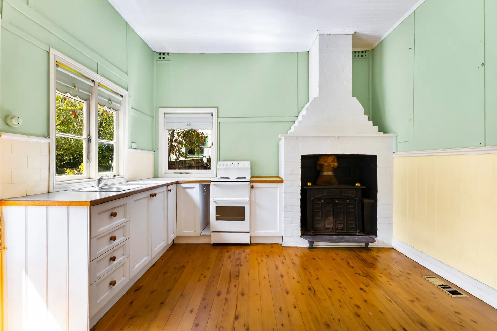 7 Hindman Street, Katoomba., Katoomba - Thumbnail 3