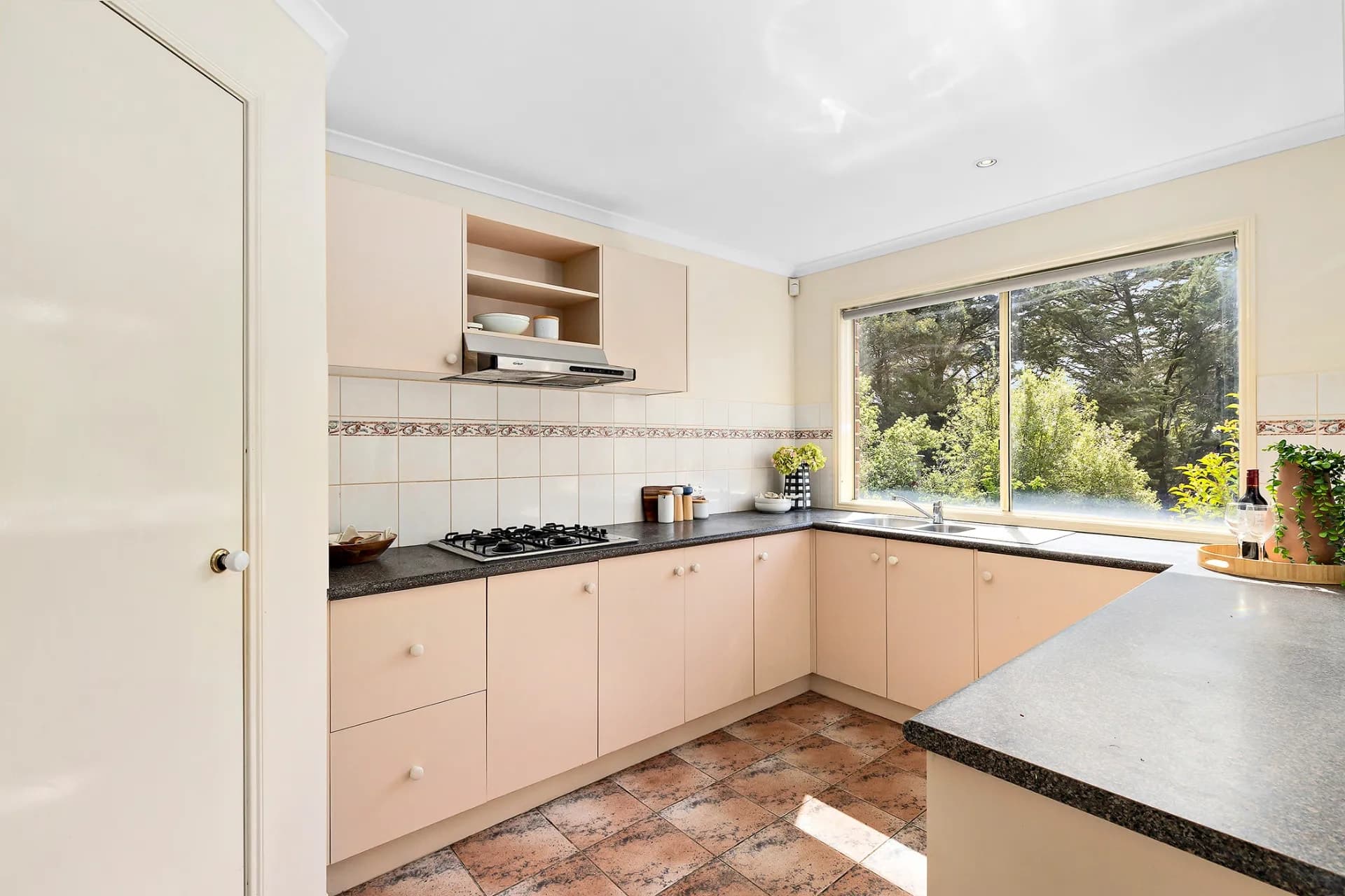 8  Warranwood Road, Warranwood - Thumbnail 4