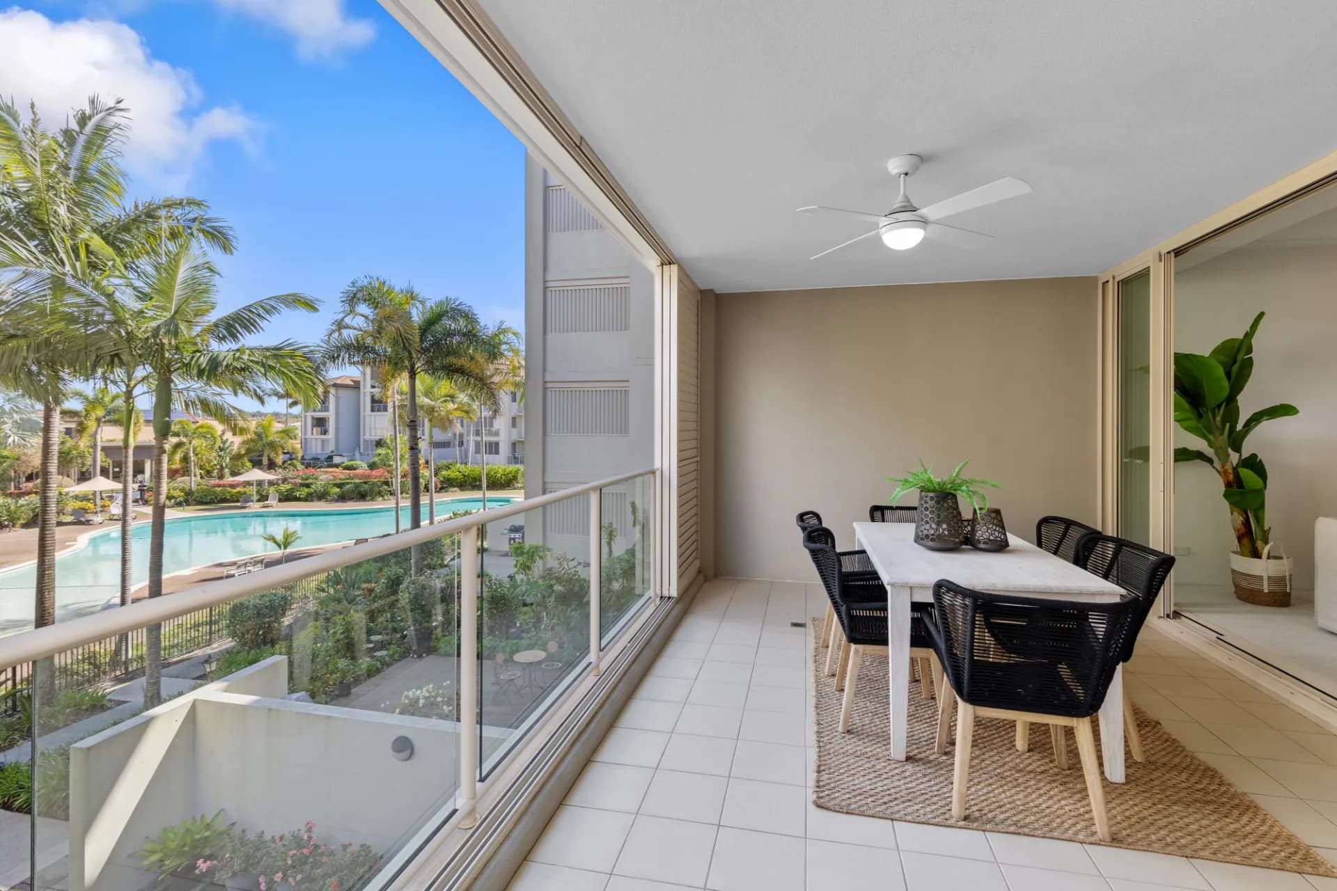 1742/1 Rialto Quay Drive, Hope Island., Hope Island - Image 1