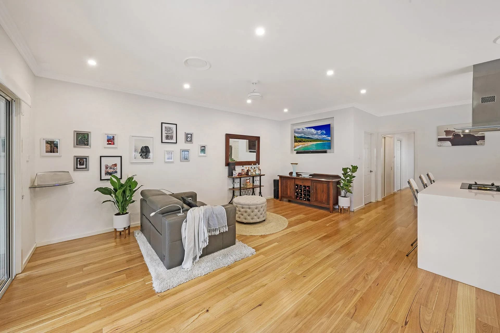 61 Webb Street, Croydon., Croydon - Thumbnail 6