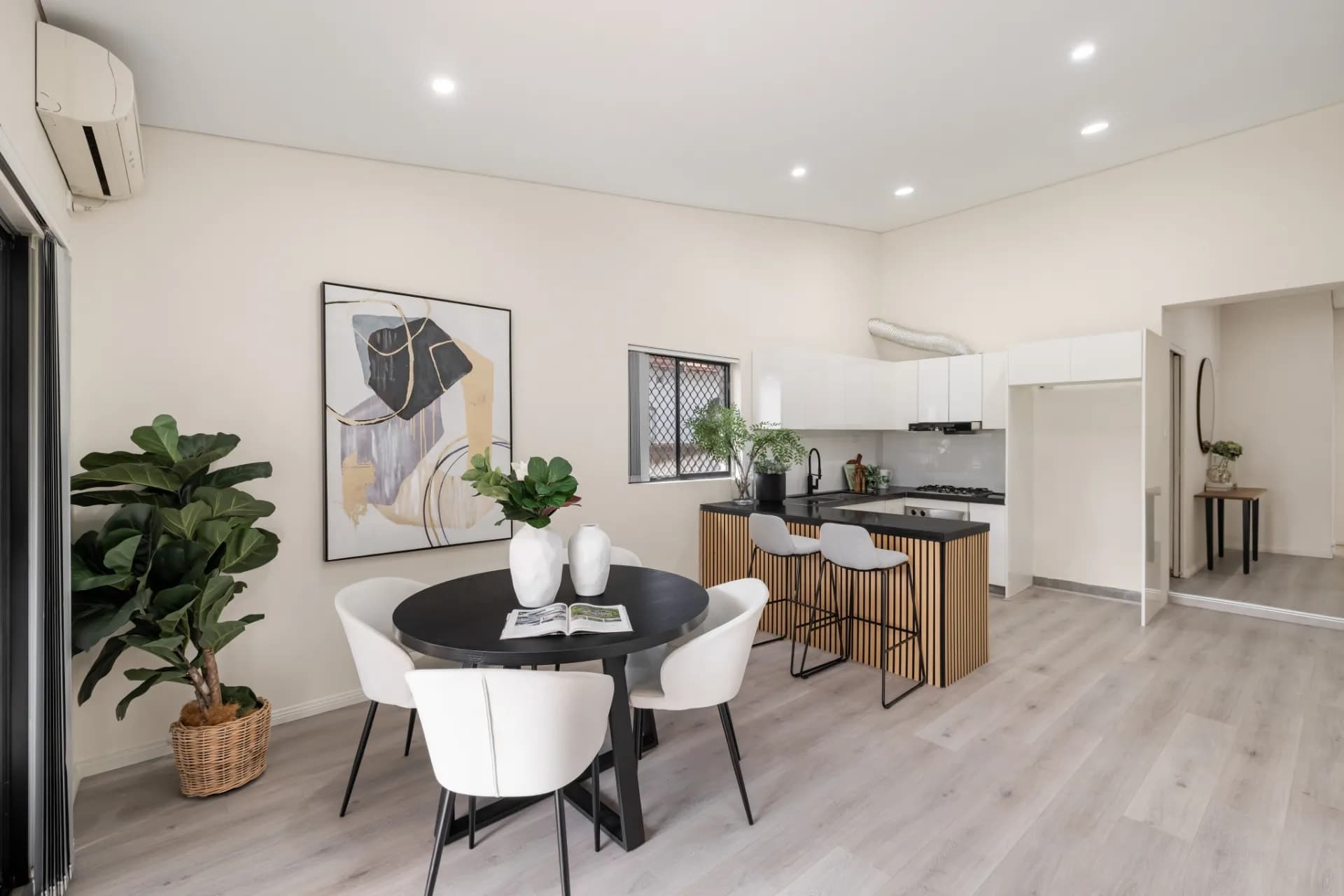 5 Courallie Avenue, Homebush West - Thumbnail 2