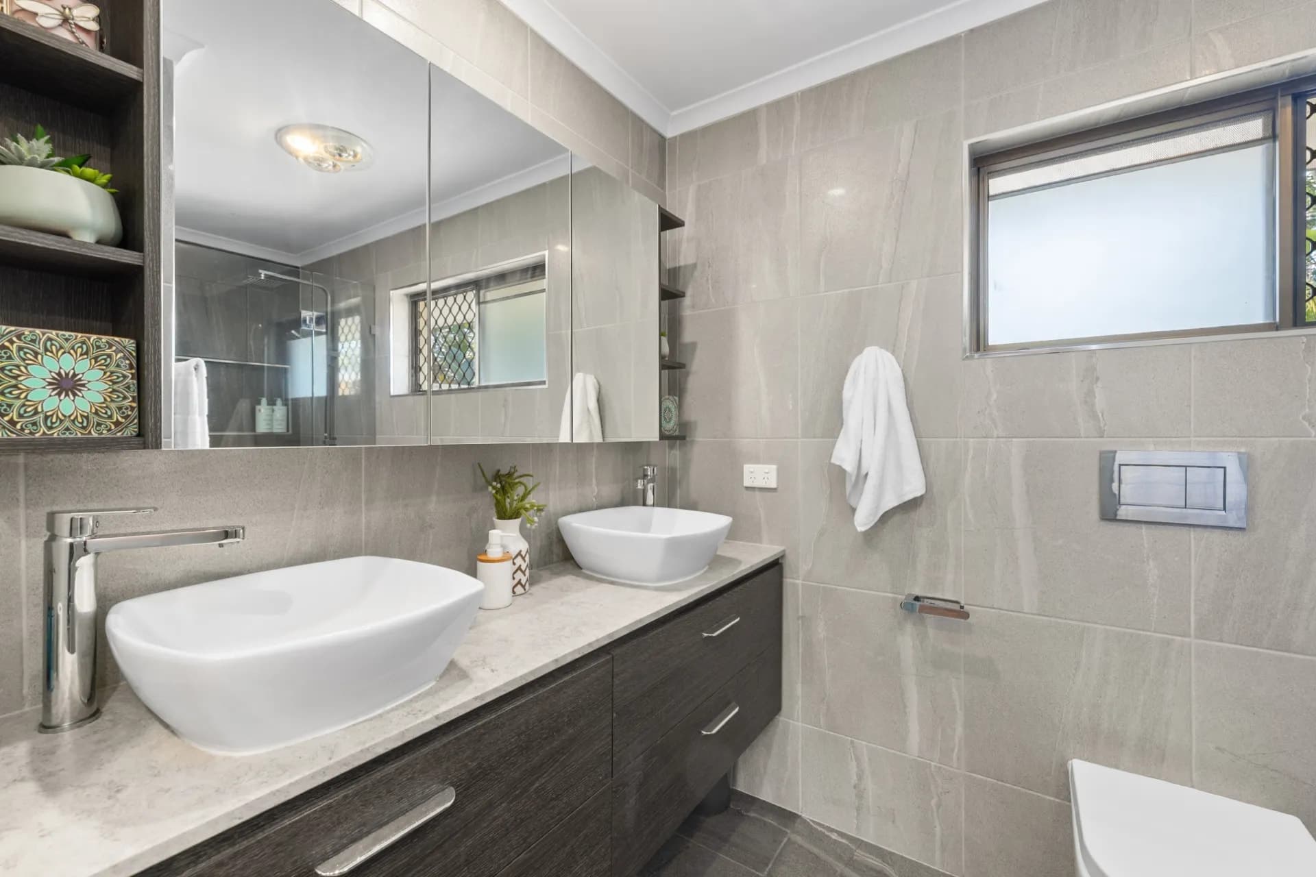 8 Teresa Court, Springwood., Springwood - Thumbnail 7