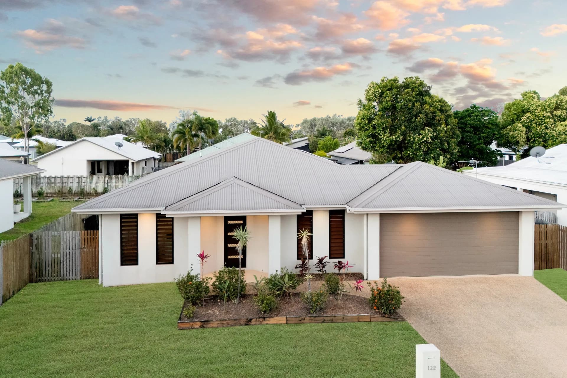 122 Daintree Drive, Bushland Beach - Image 1