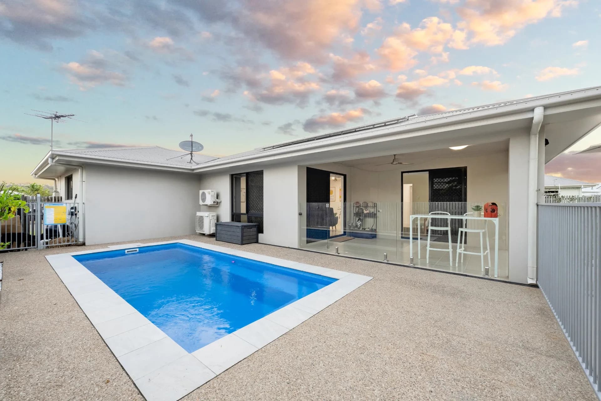 122 Daintree Drive, Bushland Beach - Thumbnail 2