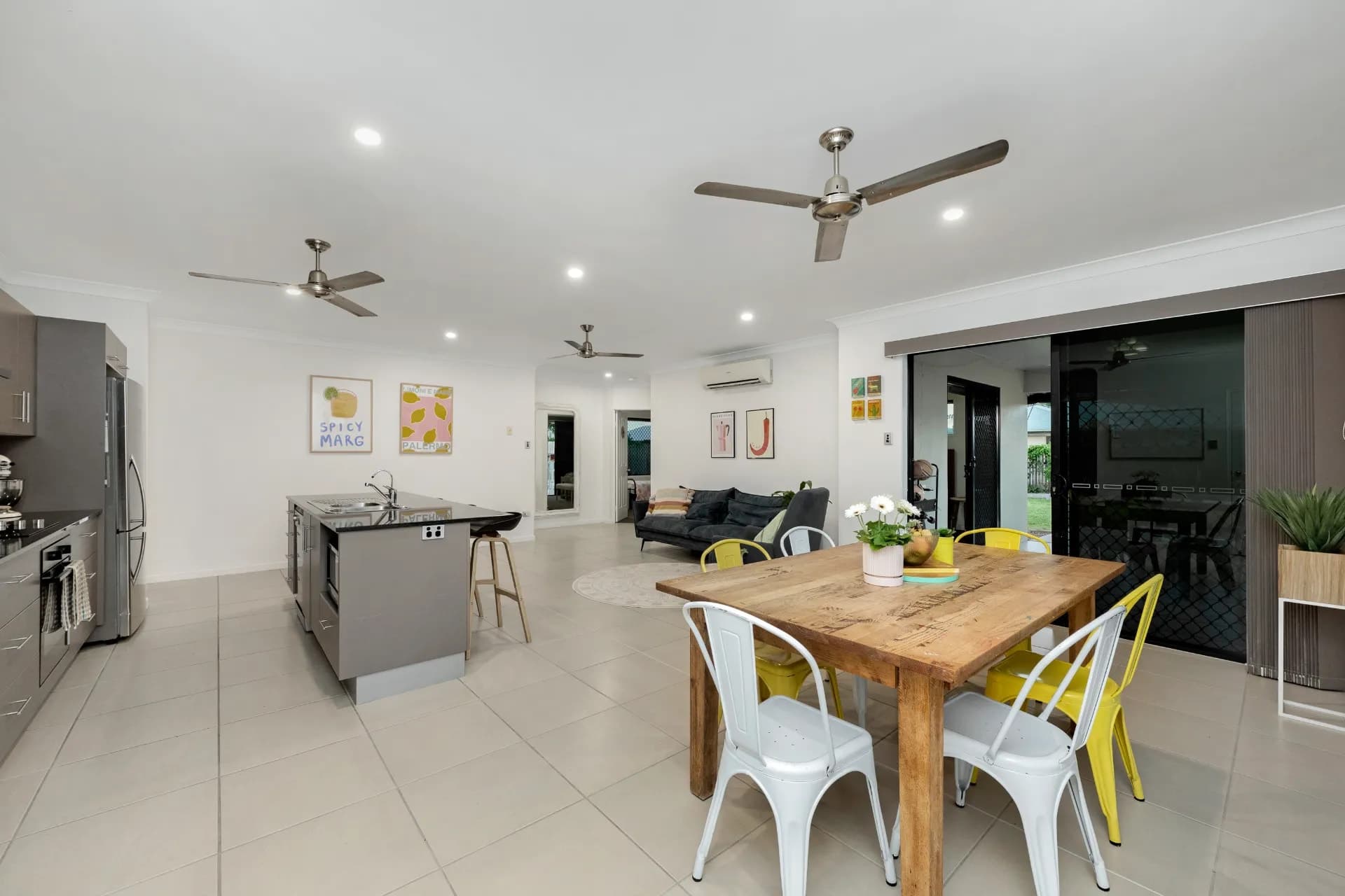 122 Daintree Drive, Bushland Beach - Thumbnail 6