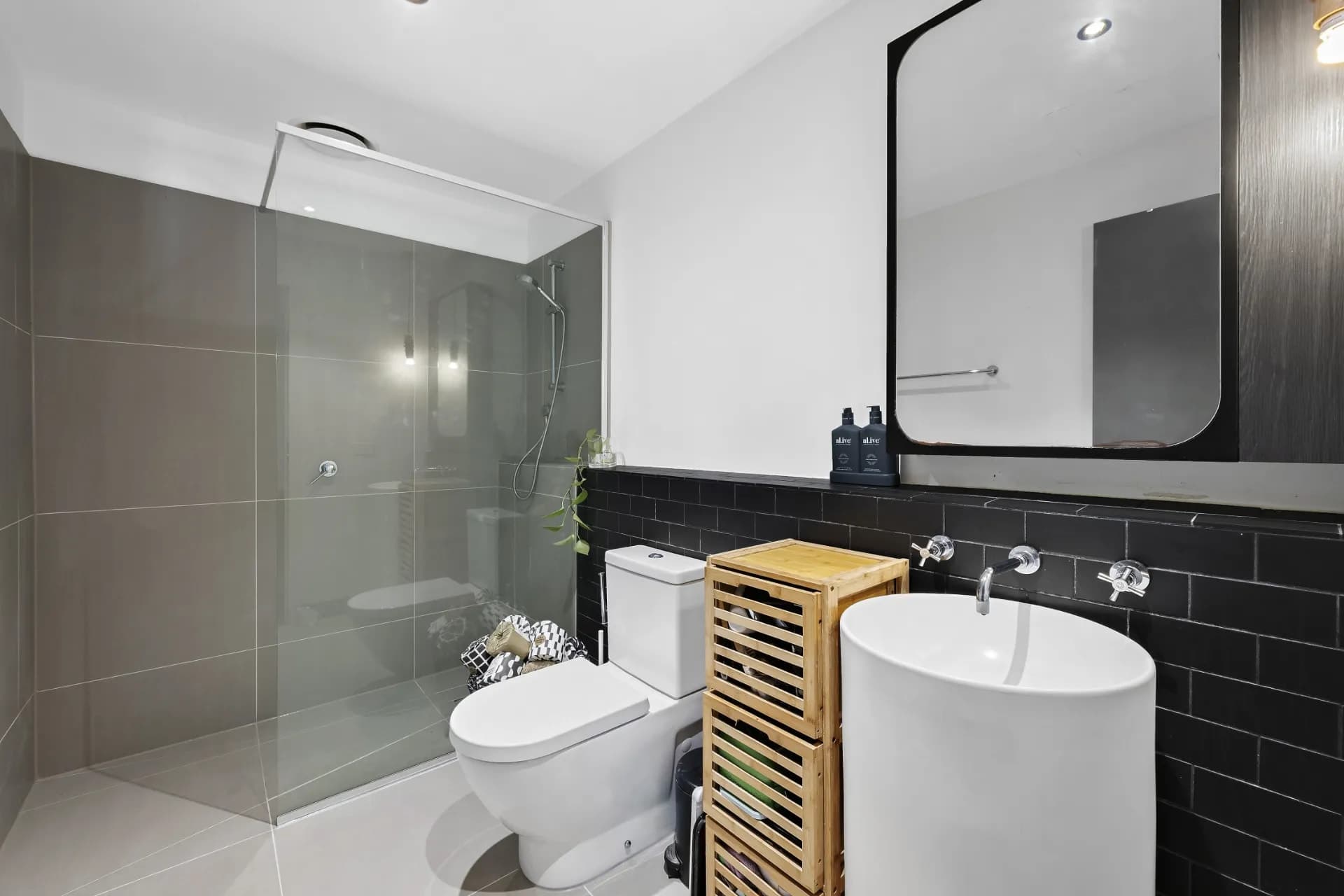 209/58 Queens Parade, Fitzroy North., Fitzroy North - Thumbnail 5