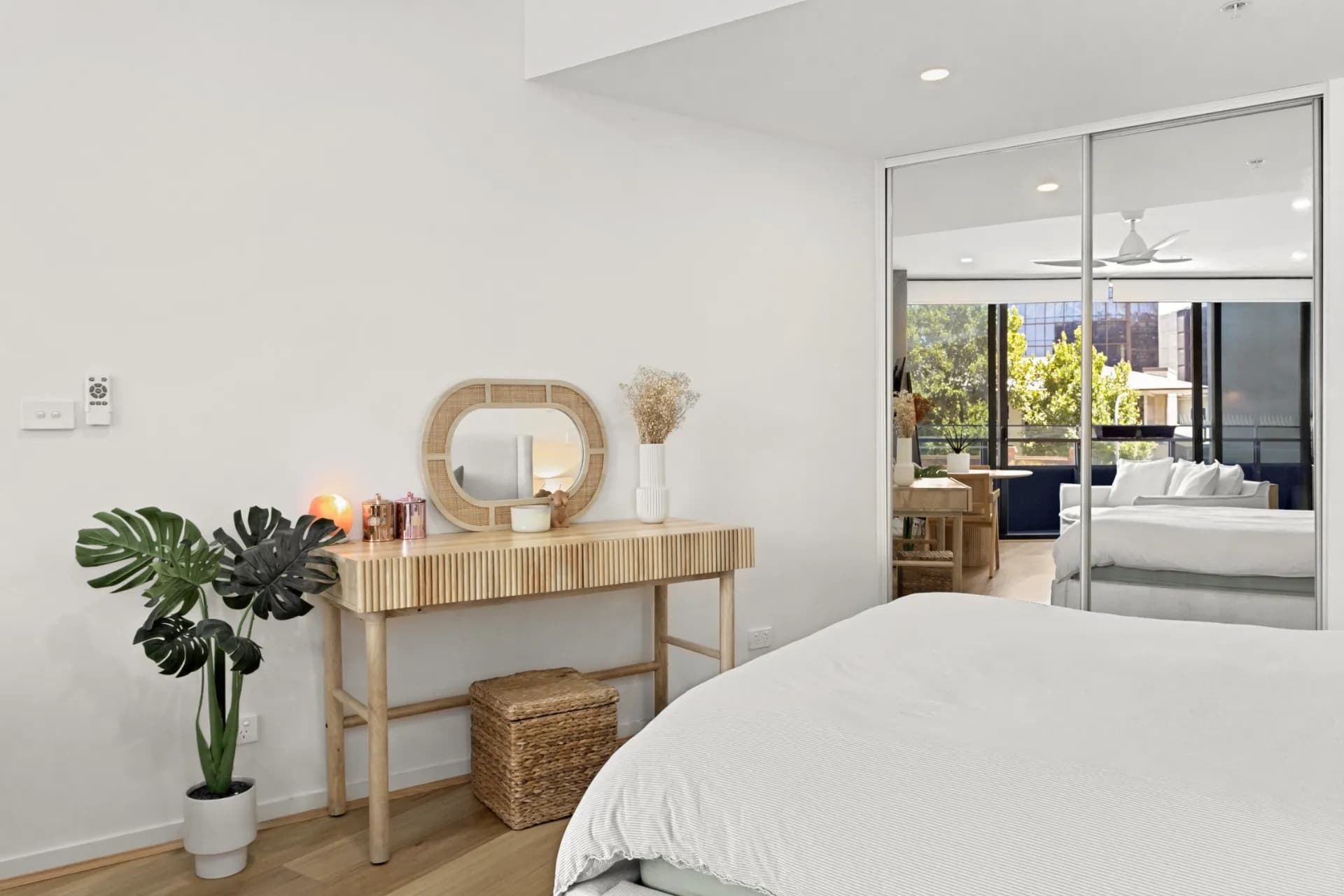 204/466 King Street, Newcastle West., Newcastle West - Thumbnail 3