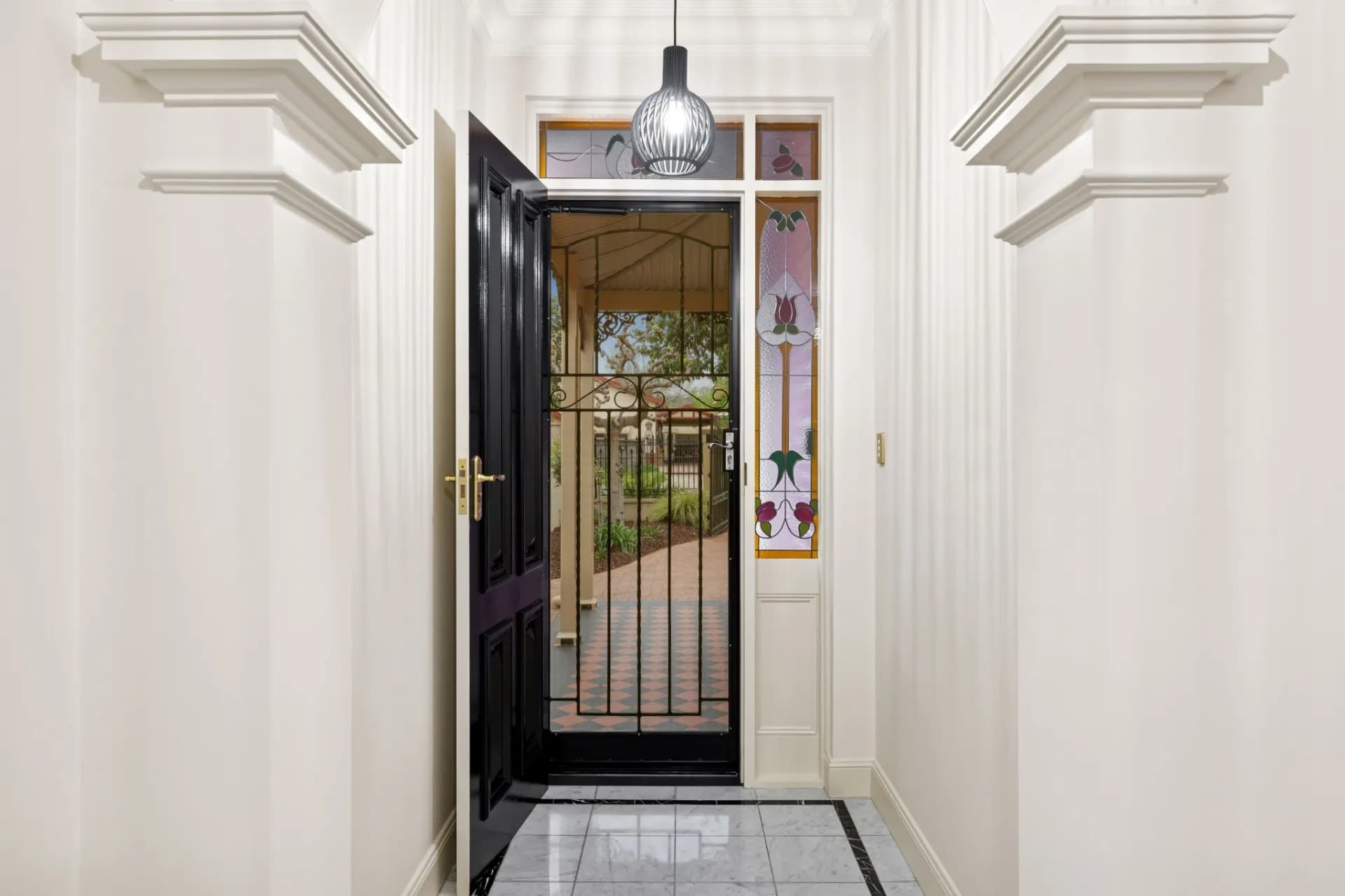 122A Sixth Avenue, Joslin., Joslin - Thumbnail 2