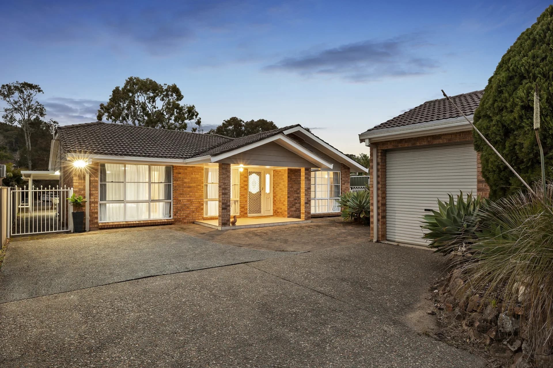 19 Fennell Street, Fassifern., Fassifern - Thumbnail 2